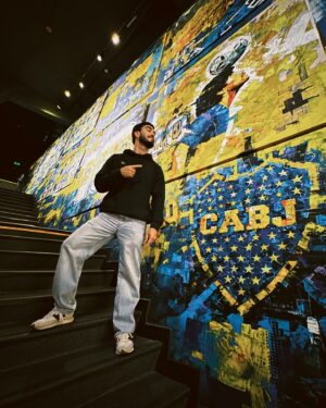 Leonardo Bittencourt Instagram - LA BOCA 📍

Sobre Don Diego, Messi e todos os lugares que a inflação (ainda) não nos impediu de ir. 🇦🇷