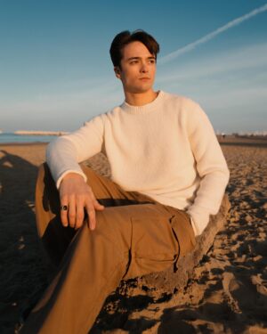 Leonardo Cecchi Instagram - Winter on the Italian coast

PH: @mariachiara.ph 
I feel so lucky to get to travel to these amazing cities for work, and I always try to make the best of it by visiting as many places as I can and by eating as many local dishes as I can! So many more food posts to come 😂🍝
Comment below the city YOU loved visiting the most in recent years👀