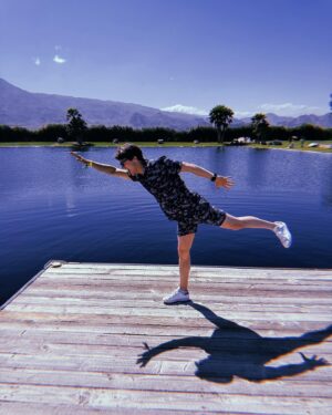 Leonardo Cecchi Instagram - Coachella photo dump
Ph. @julianserventi 
#coachella #palmsprings #festival #desert