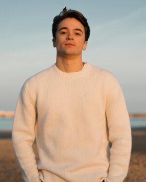 Leonardo Cecchi Instagram - Winter on the Italian coast

PH: @mariachiara.ph 
I feel so lucky to get to travel to these amazing cities for work, and I always try to make the best of it by visiting as many places as I can and by eating as many local dishes as I can! So many more food posts to come 😂🍝
Comment below the city YOU loved visiting the most in recent years👀