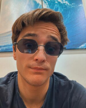 Leonardo Cecchi Instagram - Coachella photo dump
Ph. @julianserventi 
#coachella #palmsprings #festival #desert