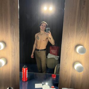 Leonardo Cecchi Instagram - 🤍🤎