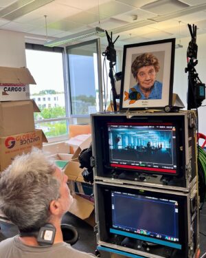 Leonie Brill Instagram - ABGEDREHT! 🎬
Das war es für mich bei @cobra11.rtl und es war soooo unfassbar toll. Hab jede Sekunde einfach nur geliebt! Freu mich jetzt schon auf den Film - das wird GEIL! 🚀
Danke an @piastutzenstein - sister from another mister und Legende @cobraeleven_erdogan und an das TOLLSTE Team!!! Hat sich wie zuhause angefühlt mit Euch! ❤️
Regie: Beste Männers @tozzafranco @der.katzmann 
Kamera: @marcusstotz @kitikitscha 
Und halt meine ganzen Herzblätters: @juliaclotten @britta_penkalla @isa.silverscream @annijanne @biancawinkel @angelikazitner @krbrsev und das ganze restliche HAMMER TEAM ❤️❤️❤️ Werde euch vermissen! 
Casting: @anjadihrberg_casting 
@agenturscenario @action_concept 
_______________________
#wrap #abgedreht #newproject #actress #alarmfürcobra11 #newmovie #alldone #acting #action #behindthescenes #love #lovemyjob