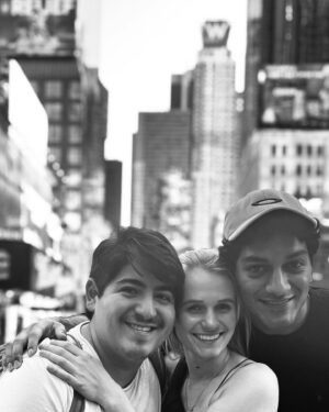 Leonie Wesselow Instagram - The most kind-hearted people I could have ask for! 3 months New York with you guys, thank you 🫶🏻