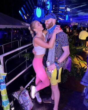 Lesa Wilson Instagram - weekend shenanigans 🪩💃
@imaginemusicfestival 
*
*
*
*
*
#weekend #imaginemusicfestival #friends #fun