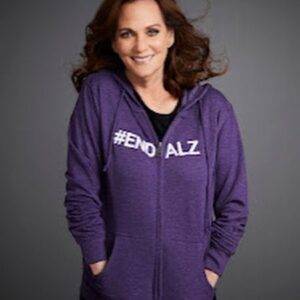 Lesley Ann Warren Instagram - I have so many dear friends whose lives have been tremendously impacted by their parents’ Alzheimer’s.  I have watched them, as caregivers, struggle hard and valiantly against the ongoing march of this disease.  Therefore, help me #HonorACaregiver this month! I’m joining the @alzassociation this November during #NationalFamilyCaregiversMonth to honor the more than 11 million Alzheimer’s and dementia caregivers across the country. #ENDALZ