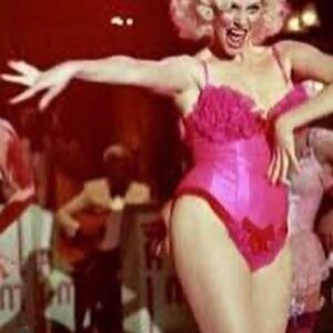 Lesley Ann Warren Instagram - Who’s that crazy girl??
I guess Victor/Victoria must have just screened on TV cause so many wonderful folks are responding to it. So proud!!!