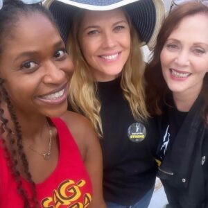 Lesley Ann Warren Instagram - A fabulous day @wbpictures with my deeply committed colleagues! I am so proud to stand in solidarity with you for @sagaftra UNITED!
