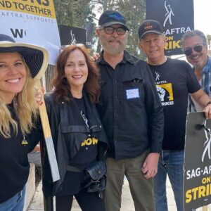 Lesley Ann Warren Instagram - A fabulous day @wbpictures with my deeply committed colleagues! I am so proud to stand in solidarity with you for @sagaftra UNITED!
