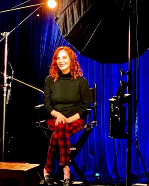 Lesley Ann Warren Instagram - Filming today for the documentary “Rush;Director’s Cut” honoring the unique and visionary Richard Rush. He was at the helm of such wonderful movies as The Stuntman, Getting Straight and The Color Of Night, the film I got to work with him on. 
Miss you.. R.I.P.!🙏💜
Hair: @dear_shears, M/up @eugenia.weston , Styling @judybswartz