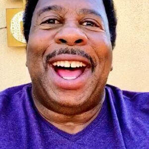 Leslie David Baker Instagram - Thank You all so much for your continued love and support! You’re helping make this possible! Much Love! Link in Bio or go to UncleStanTheShow.com