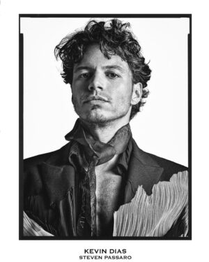Leslie Kee Instagram - Credits for instagram posting 

Super Magazine issue 3 @supermagazinenyc 

A Tribute to Richard Avedon 
featuring @kev.dias 

Photographed by @lesliekeesuper 
Styling @atelier.fhd 
Hair @alexis.parente 
Makeup @megumiitano
Photo assistants @edwardkwendt @foto_patriciaburen
Studio @studio.labriquerouge
