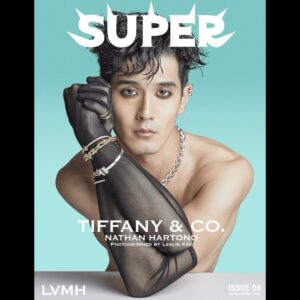 Leslie Kee Instagram - 「SUPER LVMH ~Art de Vivre ~」
Featuring @nathanhartono x @supermagazinenyc x @lvmh for @tiffanyandco 

This special SUPER Magazine collaboration with LVMH is a gift, a gratitude, a friendship letter to the President of LVMH Japan, Norbert Leuret and all the management teams, employees of LVMH who have generously contributed to the making of「SUPER LVMH ~Art de Vivre~」to celebrate the 30th Anniversary of Tokyo Rainbow Pride - sharing the important messages of Diversity & Inclusion and supporting LGBTQ  in the world.

Guest appearance : @missmakinomiya @nathanhartono @mariya_nishiuchi_official @maggymoon @idlms.official @yu_idlms @amixxamiaya @ayaxxamiaya @miyudance_ @shuzo___3120 @yamatoinoue__0612 @naokioguro_ @elexxsun @jenmilaa @clarambodin @norleu 

Creative Direction & Photography : @lesliekeesuper 
Design & Artwork : @yutanakajima_elm 
Styling : @randolph_tan 
Hair Makeup : @manisatan 
Filming Direction & Interviews : @dksugiyama 
Video Editing : @i_am_saiyu105 
Special thanks : @creative_space_harajuku @loveintokyoo @aya_payerne_yamanouchi @fuminosugiyama @signo_inc @kodama_takeshi_ @generosity_official @maguchida @wataru__fukaya @risarisa_shimizu @shinkitsuda @nydia.jpg