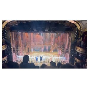 Leslie Odom Jr. Instagram - Week 21 

Love galore 🫶🏾 Two more weeks