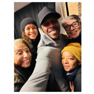 Leslie Odom Jr. Instagram - Week 15

When it’s gone, it’s gone. 

Soaking up all the moments.