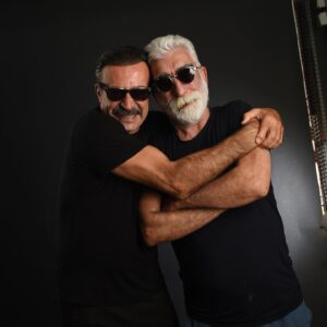 Levent Ülgen Instagram - @aykutuslutekin’in deklanşöründen 37 yıllık usta-çırak, baba-oğul, dostluk…@cezmibaskin