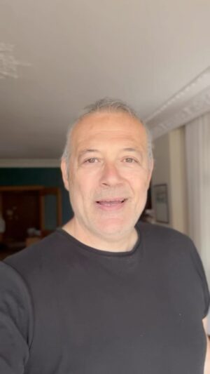Levent Üzümcü Instagram - Ankara, Ben Türkân Saylan sizin için geliyor.