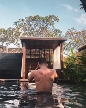 Lewis Tan Instagram - Grateful for the unique perspective Bali has to offer, the beautiful smile of the people here and my friends @wbaliseminyak for always taking care of me. 🙏