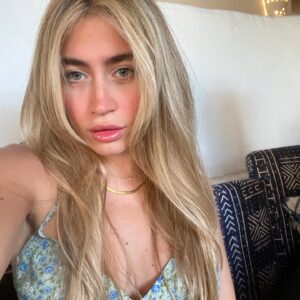 Lexi Kaplan Instagram - Blonde girl summer 💁🏼‍♀️