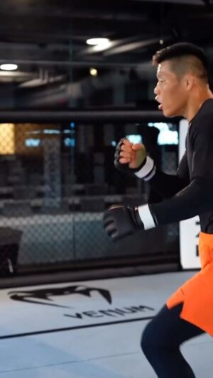 Li Jingliang Instagram - @LiJingliangMMA promises 𝗦𝗢𝗠𝗘𝗢𝗡𝗘 is getting dropped at #UFC279 🍿

[ #UFC279 | Saturday | Live on ESPN  PPV - Link In Bio ]

Repost @ufc