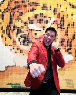 Li Jingliang Instagram - Suited up and saddled up🗡️ First fight in 2023 is coming soon, stay tuned! 👊
