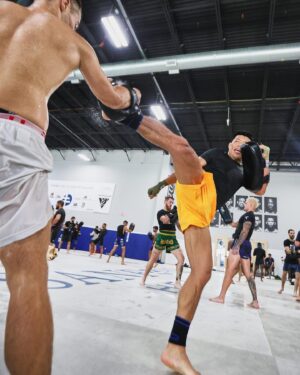 Li Jingliang Instagram - Get back on my daily routine. Photo credit @ryanloco