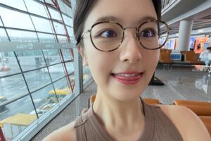 Li Landy Instagram - 出门务工了.