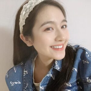 Li Landy Instagram - Hi！新年第一天，我回来啦！
-
-
-
-
#selfie #happynewyear #chinesenewyear