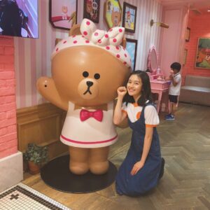 Li Landy Instagram - 👧🏻💕🐻
#tedybear🐻 #linefriends