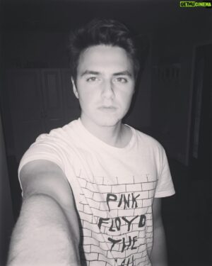 Liam Attridge Instagram - Pink Floyd 🎸