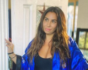Liana Mendoza Instagram - If a picture is worth a thousand words, then what is it you think I’m saying here?
