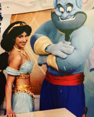Liana Mendoza Instagram - #TBT All these chicks be playing but here’s REAL Princess Jasmine. Me 🤷🏽‍♀️ Haters will say it’s photoshopped. This isn’t for Halloween; the real deal. My wish is his command🧞‍♂️💫#notforhalloween #therealmvp #lianamendoza #disneyprincess #princessjasmine #goat #therealreal #genie #iamprincessjasmine #disneyland #magic #outspoken #disneyworld #aladdin #jasmine #real #disneylife #ibelieveher #believe #arealprincess