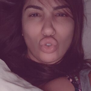 Liana Mendoza Instagram - #obeyme #keyholder