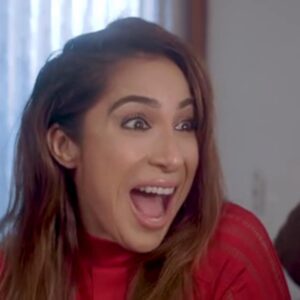 Liana Mendoza Instagram - Some of my fav moments from @heymrpostmanfilm watch this weekend with me on @amazon and lmk what your fav moments are! #comedy #lianamendoza #featurefilm #laughs @omargooding #celebs @waltastic #omargooding #walterfranks #newmovie #heymrpostmanthemovie