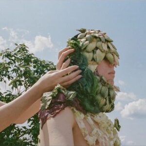 Libe Barer Instagram - Got to direct this shoot for a piece the brilliant @gentle__onion wrote for @kingkongmagazine about America, craving, false idols, and a return to the tactile. With a comparison between St. Denis walking for miles with his own decapitated head in his hands and carrying dead AirPods home on the train, this piece and Francky’s veggie art has my heart. 
Writing and vegetable garments by @gentle__onion 
📸: @emmapenrose 
Models: @samjkerns 
@gentle__onion