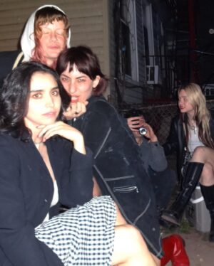 Libe Barer Instagram - Francky brought her 2007 for portraits at the function ~ the bbq ~ 📸: @gentle__onion / @arielabarer