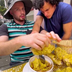 Lider Medranda Hernández Instagram - ¿Y tú? ¿Como comes el encebollado? 🍲

¡Te leo en los comentarios? 👀

#SaboreaUnMundoSorprendente