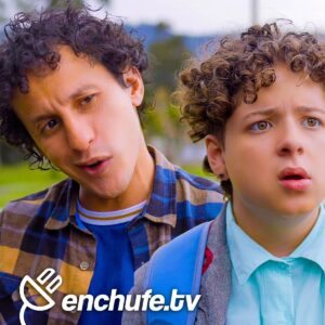 Lider Medranda Hernández Instagram - Volvió la ley de la confianza 😎 con la gran participación de:

@lidermedranda 
@jannisendara_ 
@gabo.saltos 

No te pierdas el último sketch 🥵 Link en bio 😏