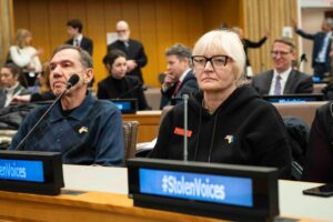Liev Schreiber Instagram - Yesterday I had the honor of sitting in on a UN Security Council meeting and making the opening remarks. I am incredibly grateful to all of the assembled delegates who are working tirelessly to bring the tens of thousands of Ukrainian children who have been abducted into Russia or Russian held Ukrainian territories back to their families. 
I was incredibly moved by the testimony of Sasha (13), Kira (14), and Ilya (11) who were lucky enough to be tracked down and rescued by their incredibly brave grandparents. When Sasha was asked what he would say if he knew the entire world were listening, he simply replied in Ukrainian, “I would like them to please help me find my mother.” 
Sasha’s mother has been missing for nearly two years now. While he was testifying Sasha drew this picture and gave it to me on his way out. It’s going up as soon as I get home Sasha! As a co founder of @bluecheckukraine and a chair of @buildersukraine we are doing everything we can to raise awareness about this situation and return as many of these children to their families as possible. Please help if you can. You can sign the petition to bring these kids home here:
http://bit.ly/releasethechildrenNOW
and you can donate as well at www.Bluecheck.in
Thank you.

@u24.gov.ua @bluecheckukraine @buildersukraine @melaniejoly @daria_herasymchuk @tulyakova_ira 
#ukraine #unitednations