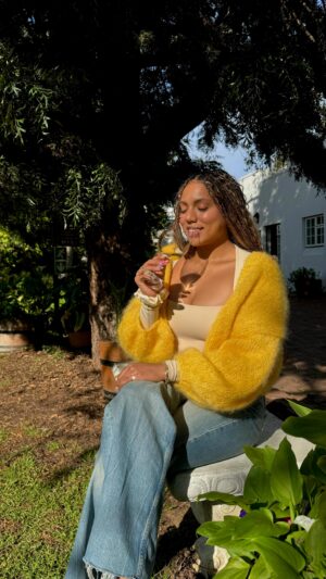 Liisi LaFontaine Instagram - Some sage life advice from your favorite sommelier 🍷

Shot by @skyedonielle who was just as drunk as me lmao