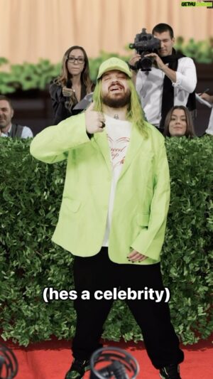 Lil Aaron Instagram - thank god im a celebrity out now! how we likin this one???

🎥 @mrseanbarrett