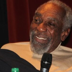 Lil Rel Howery Instagram - I got the chance to not only chop it up with the legendary Bill Cobbs but also worked with him on The Carmichael Show where he played our grandfather. Some actors you meet and work with where you’re in awe of how effortlessly they make thing look he’s one of those brilliant actors. RIP to this legend and I’m so thankful I got to not only talk and have some laughs but to work with you. God Bless you sir!!!! #RIPBillCobbs
