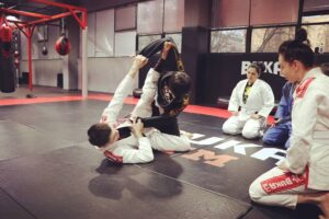 Liliya Shakirova Instagram - #bjj #treiningtime #bukagym #wrestlingday #uzbekistan #tashkent #womanteam #womanwrestling #boxing #jiujitsu #grappling #bjjgirls #brazilianjiujitsu #nogi #ufc  #champions #mmauz