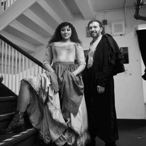 Lilli Cooper Instagram - 4 more Olivers! @nycitycenter 
📸 @jennyandersonphoto