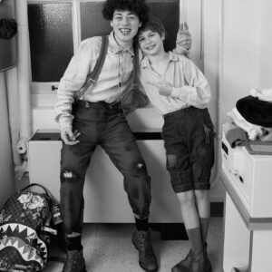 Lilli Cooper Instagram - 4 more Olivers! @nycitycenter 
📸 @jennyandersonphoto