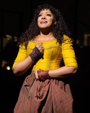 Lilli Cooper Instagram - Praying to the theatre Gods on this 5 show weekend 🙏🏽🙏🏽🙏🏽 

📸: @joanmarcus