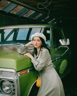 Lilli Lin Instagram - 💚❤️💛💙🤍 都遇到了🌈
喜歡開車，喜歡路上Q的車子ᕕ( ᐛ )ᕗ