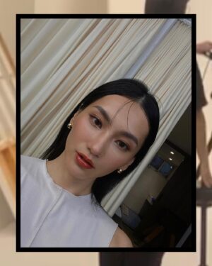Lilli Lin Instagram - 啊啊啊，是誰？ 工作像扮家家酒好玩
Work mode on ❤️‍🔥💄
for @maccosmetics @maccosmeticstaiwan 
How @secretsamm sees me through her eyes 💫