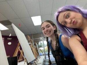 Lillian Bridget Instagram - Paint night with my best friend 💜