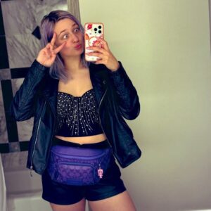 Lillian Bridget Instagram - It’s @ringofhonor day! #watchROH
